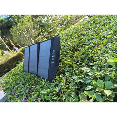 Bolsa plegable solar de salida USB de 5V 3400 Mah para carga en movimiento en 6-8 horas de tiempo de carga