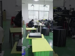 Bolso plegable solar negro con corriente de cortocircuito de 13.3A y funcionalidad a prueba de agua